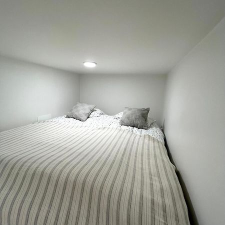 Scandinavian Loft 1Br Apartment Near City Centre توركو المظهر الخارجي الصورة